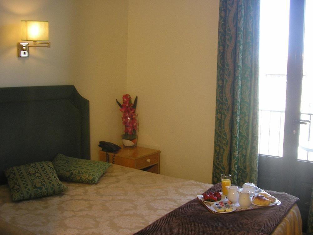 Guest House Porto Clerigus Exteriör bild